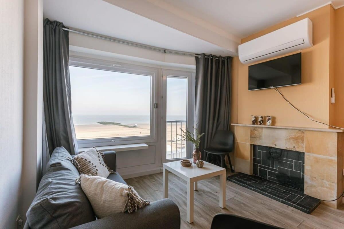 Huswell - Enjoyable Apartment With Sea View De Haan Exterior photo